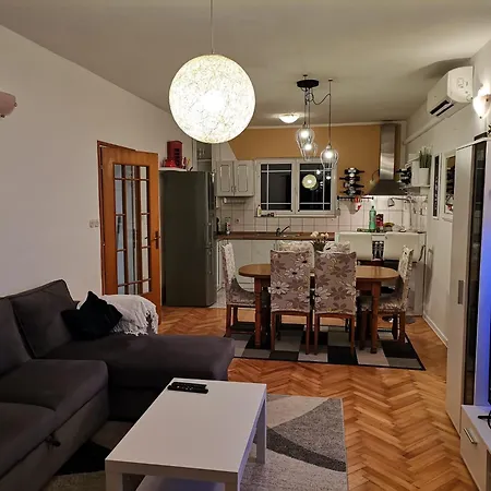 Apartman Sanja *