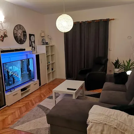 Sanja Apartament Palit